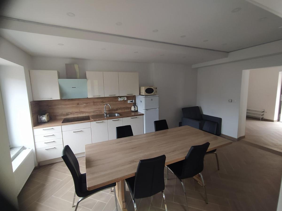 Apartmaji Maln Dolenjske Toplice Zewnętrze zdjęcie