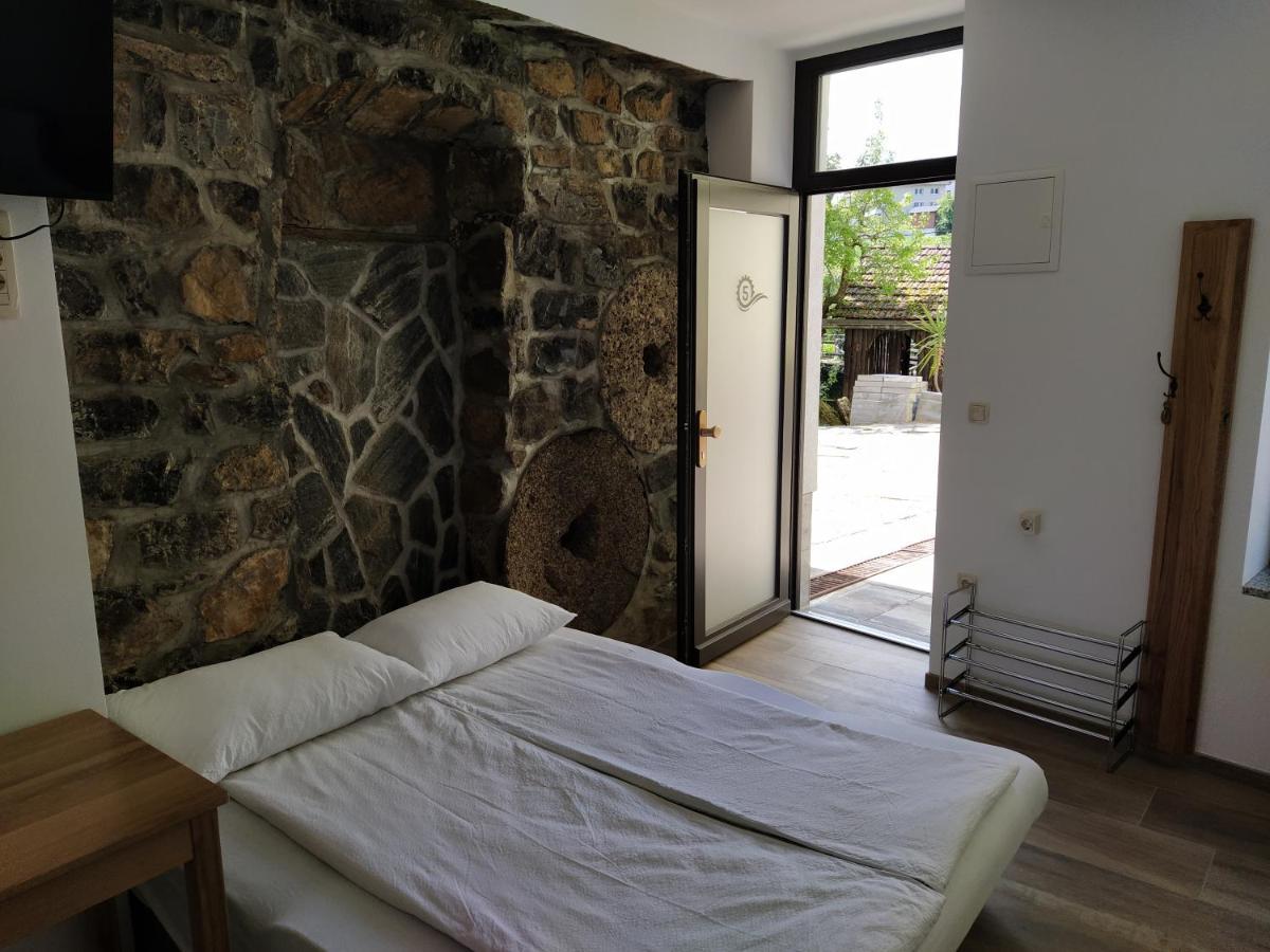 Apartmaji Maln Dolenjske Toplice Zewnętrze zdjęcie