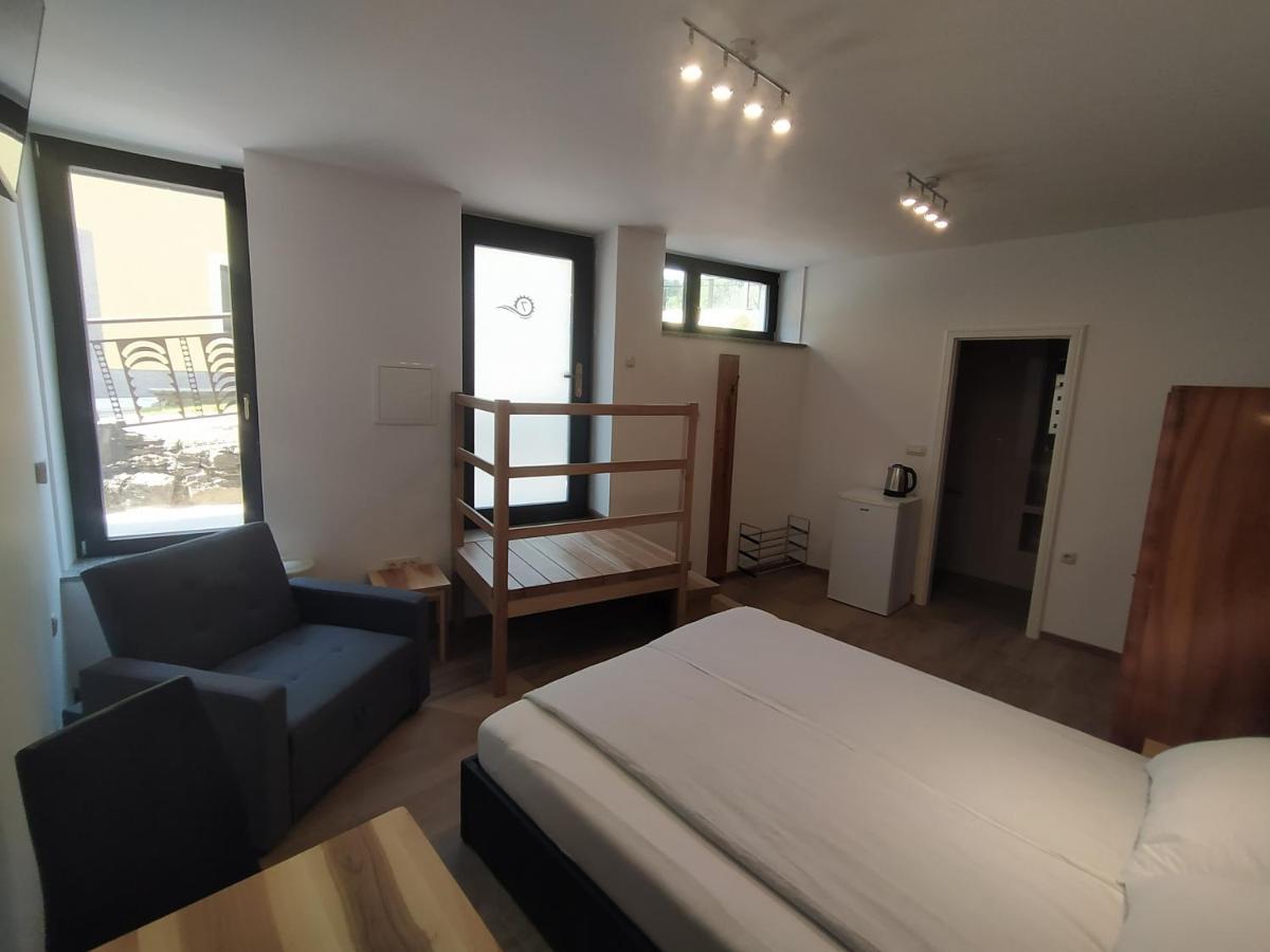 Apartmaji Maln Dolenjske Toplice Zewnętrze zdjęcie